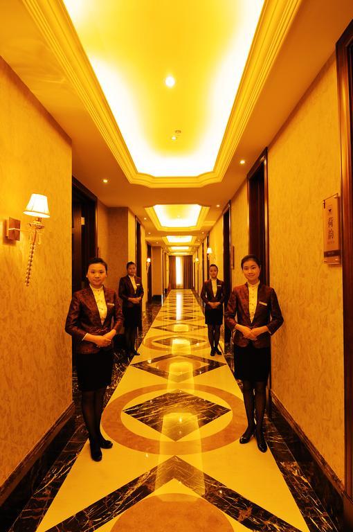 Forstar Hotel - North Renmin Road Chengdu Exterior photo