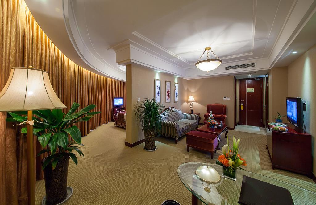 Forstar Hotel - North Renmin Road Chengdu Exterior photo